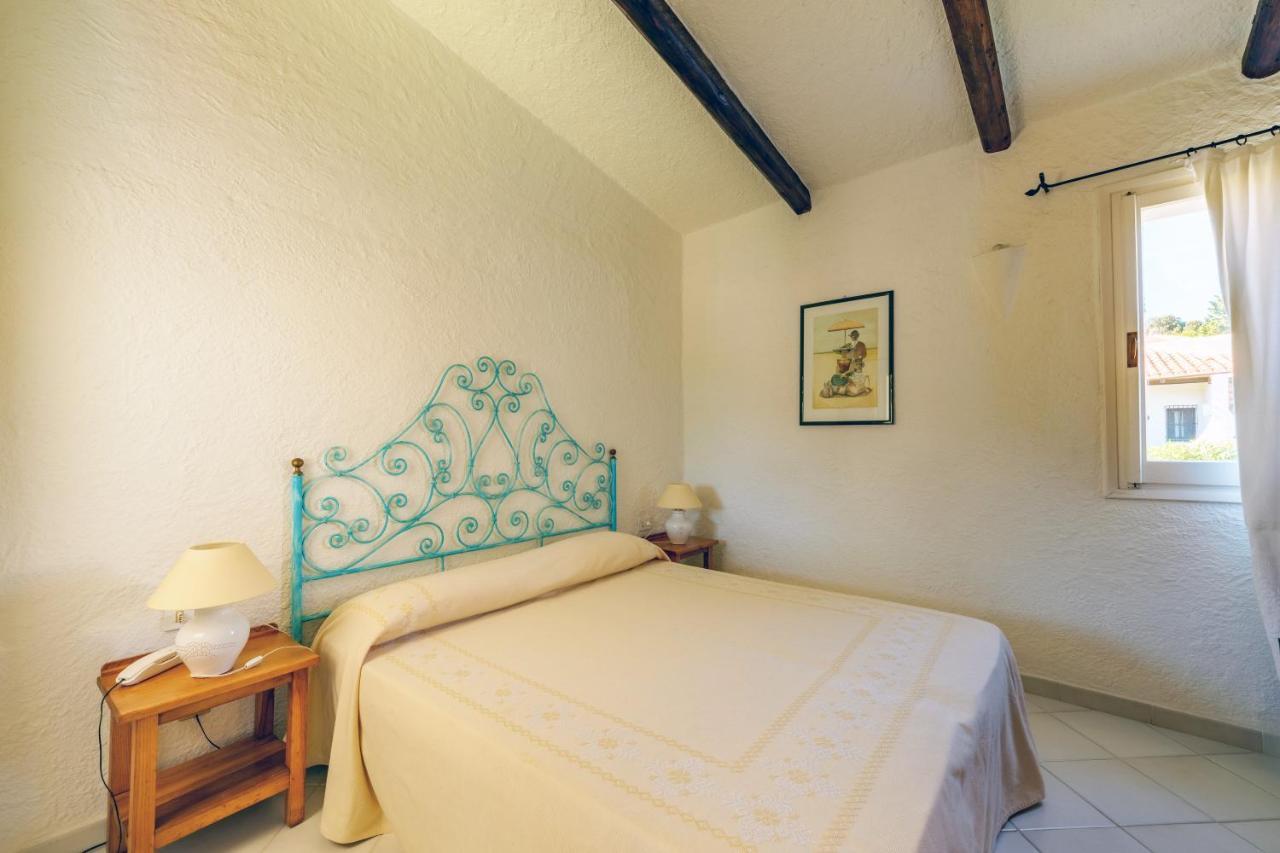 Hotel Punta Est Baja Sardinia Eksteriør bilde