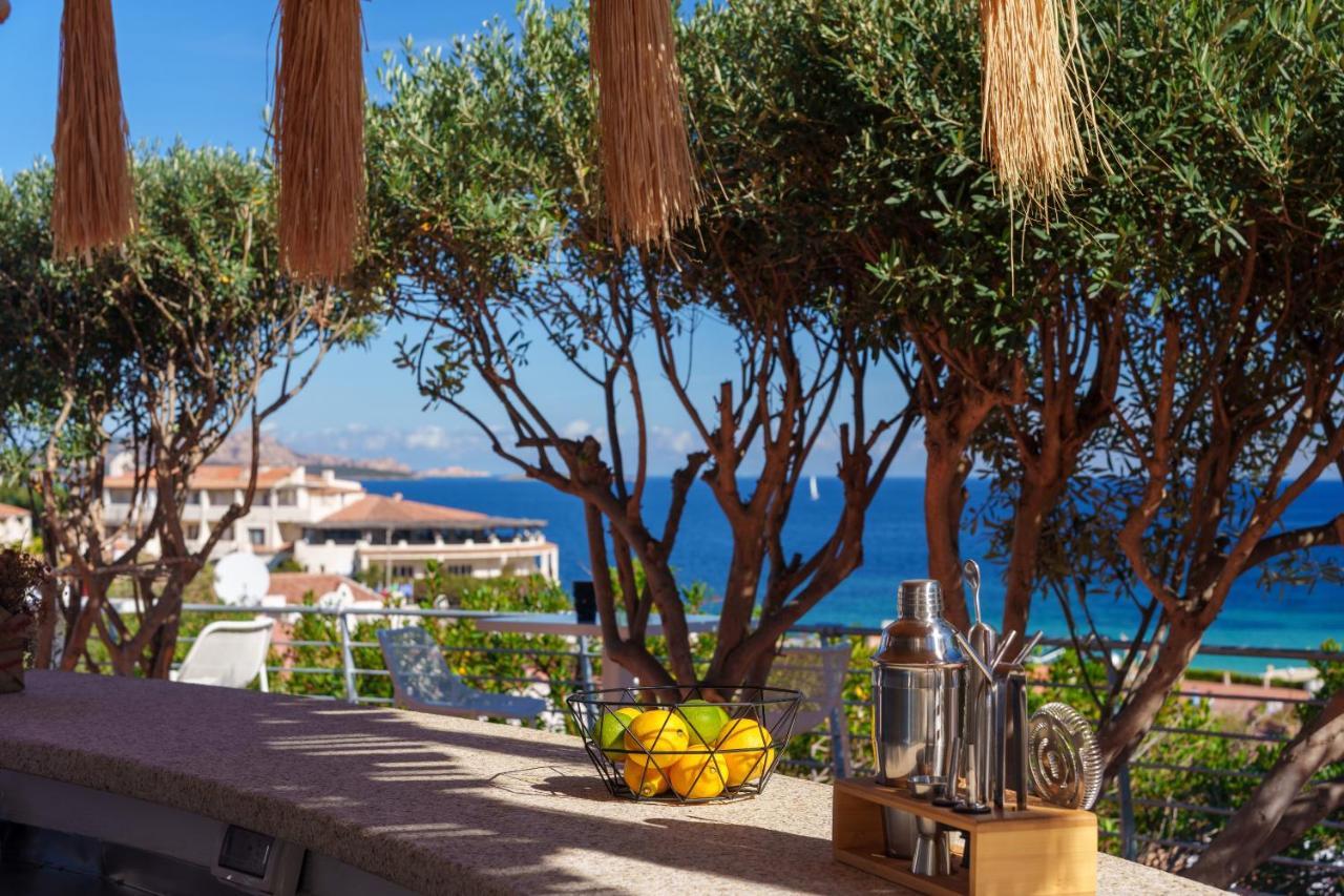 Hotel Punta Est Baja Sardinia Eksteriør bilde