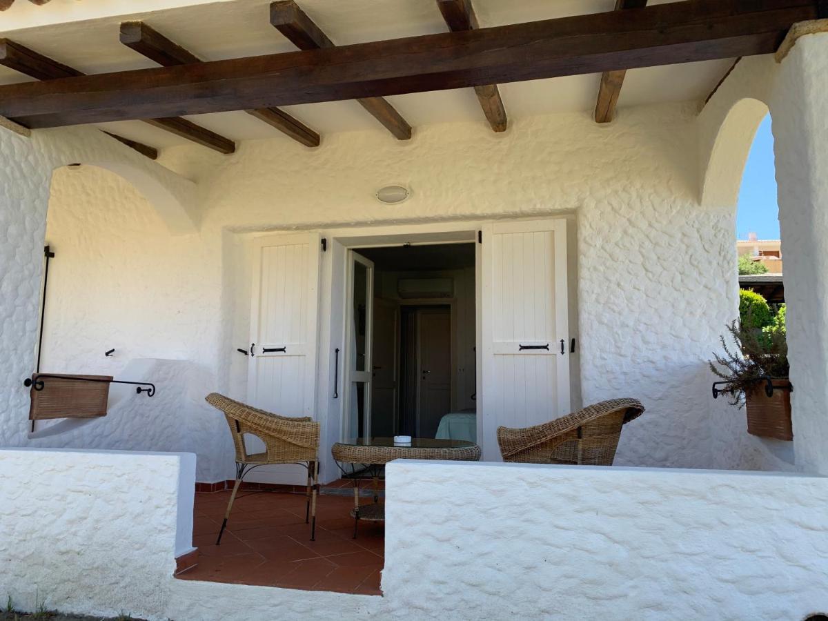 Hotel Punta Est Baja Sardinia Eksteriør bilde