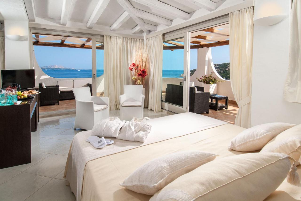 Hotel Punta Est Baja Sardinia Eksteriør bilde